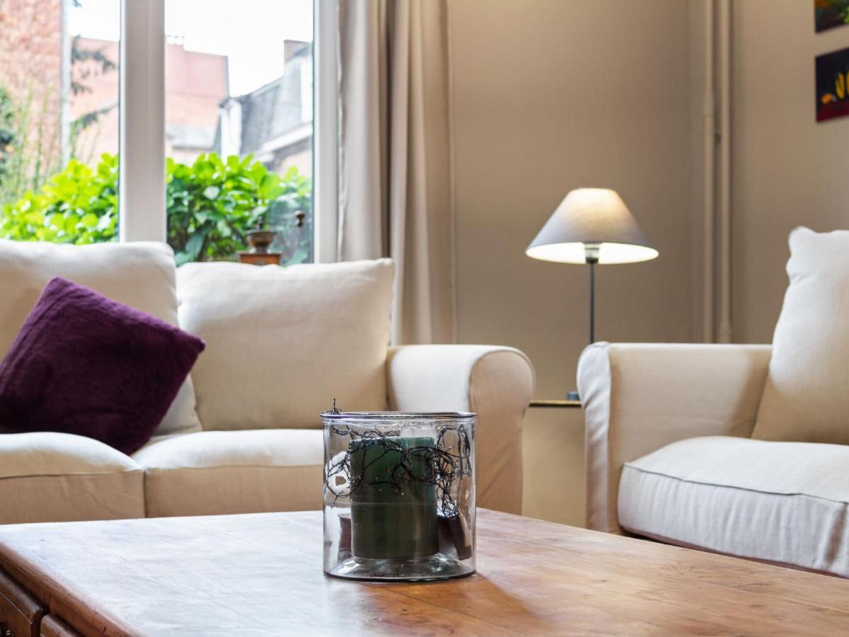Stylish Apartment In Dinant Near The Maas 外观 照片